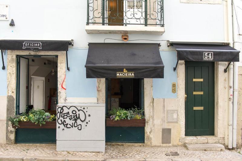 Chiado Homes - 1 Lisbon Bagian luar foto