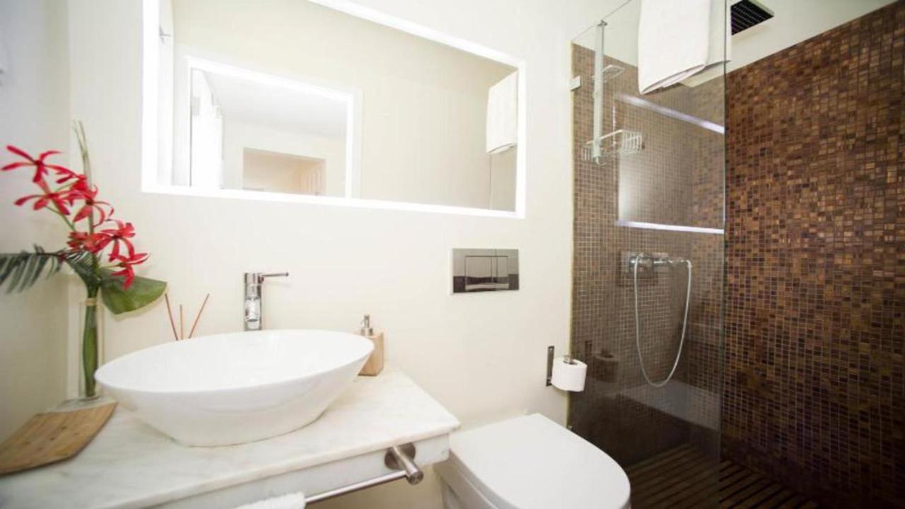 Chiado Homes - 1 Lisbon Bagian luar foto